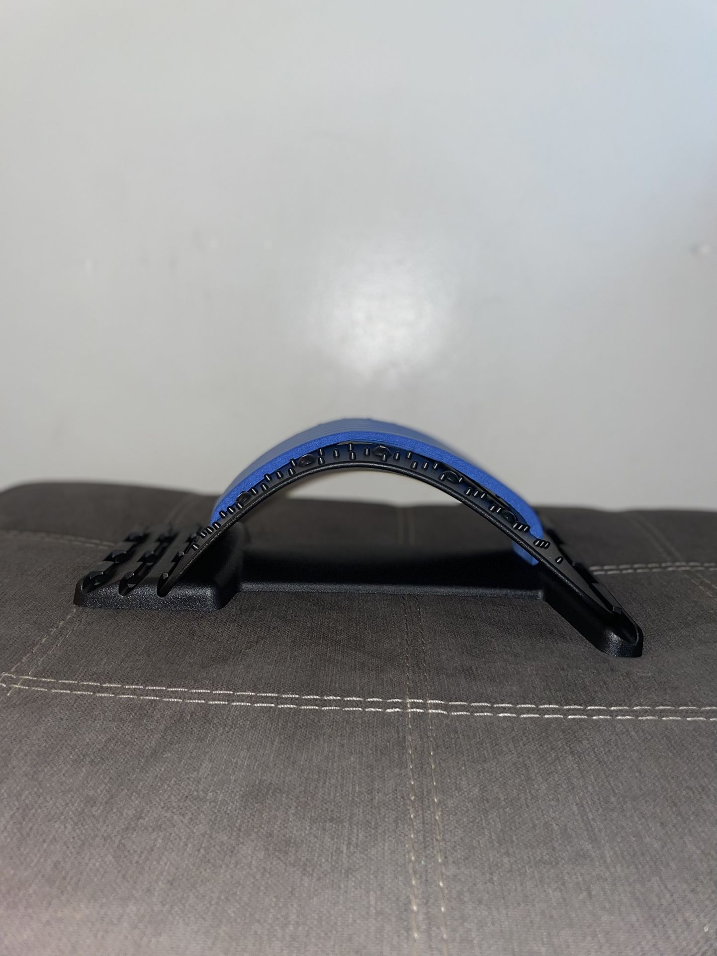 waist relax, back cracker