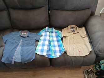 Size 5/6 Boys Button Up Shirts