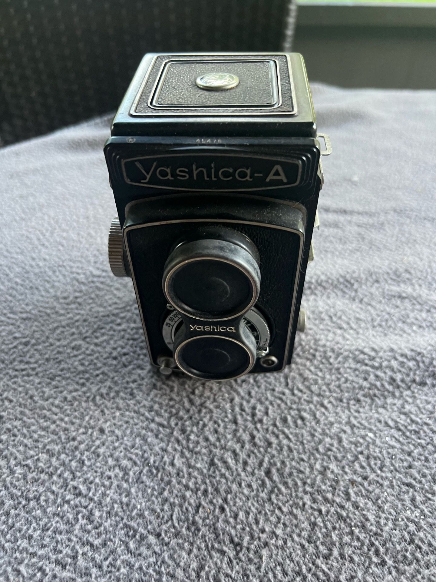 Vintage Yashica A TLR Medium Format 120 Film Camera