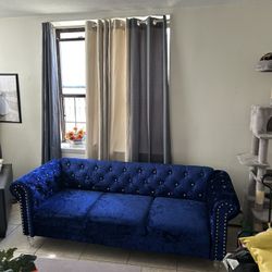 Brand new good condition no scratch beautiful