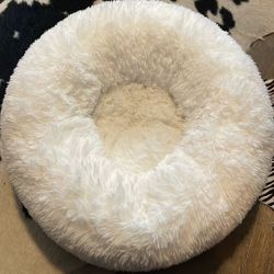 Soft Plush Round Pet Bed