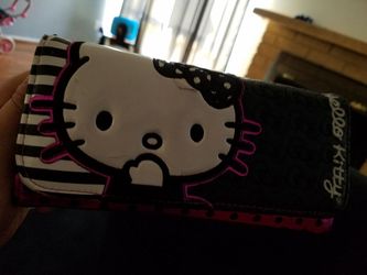 hello kitty wallet..