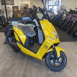 Venom E3 Moped 1200w 60v