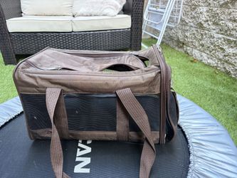 Cat/ Small Dog Carrier