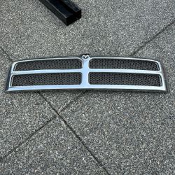 1998 Dodge Ram Grill