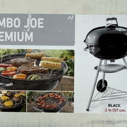 Barbecue BBQ portable charcoal grill -  Weber
