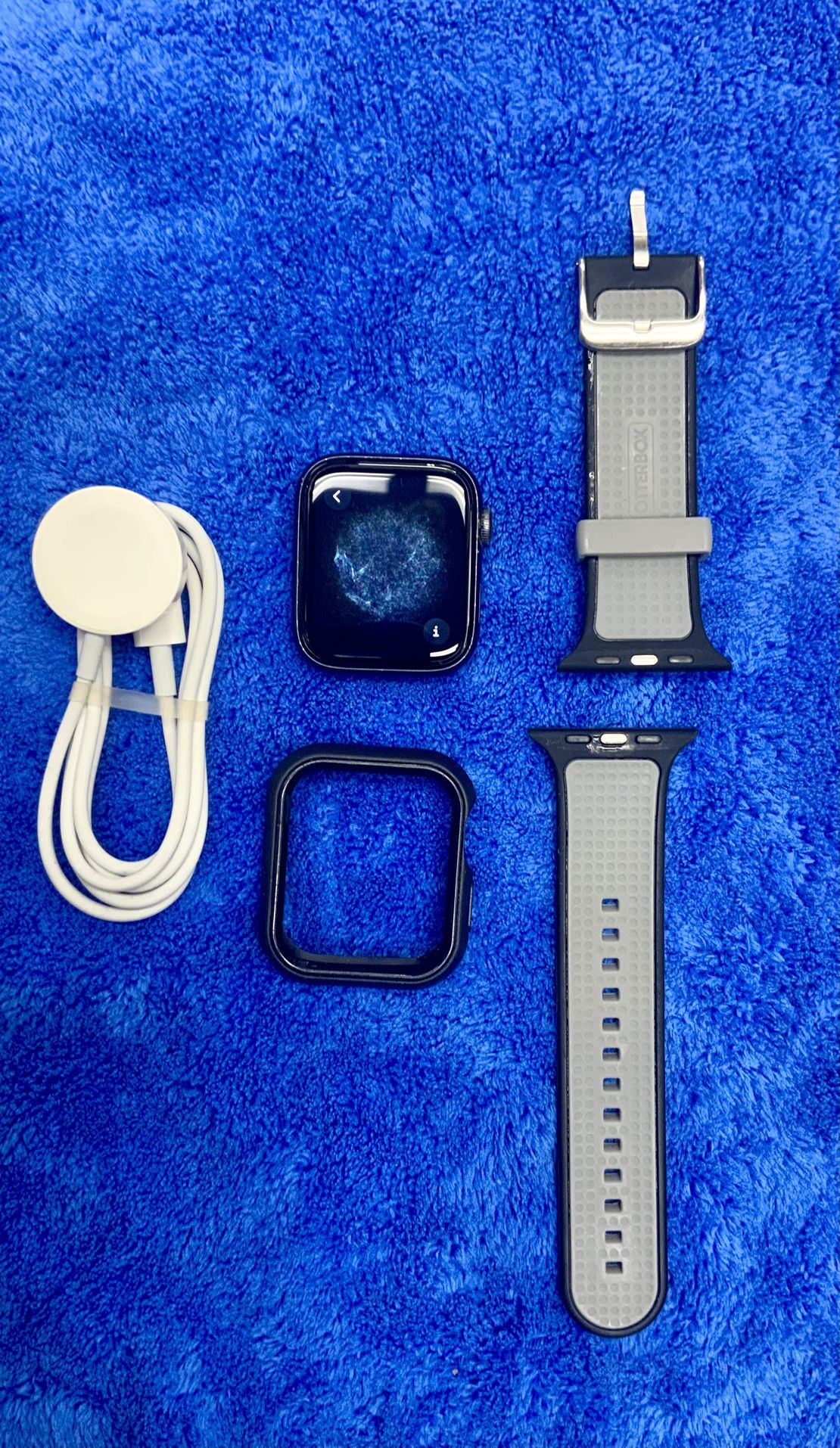 Apple Watch SE 1st Gen Series A2354 Iwatch 44mm Aluminum Ceramic Case GPS Cellular LTE Water Resistant 50m Touchscreen Wifi Bluetooth Calls iMessage