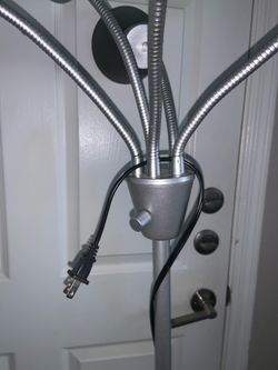 Conner light l like new
