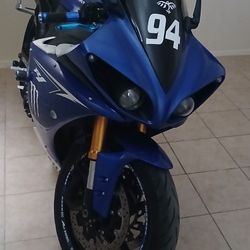 2010 Yamaha R1 superbike F.A.F