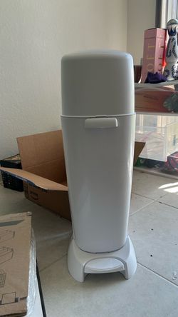 Diaper Genie/Trash Can