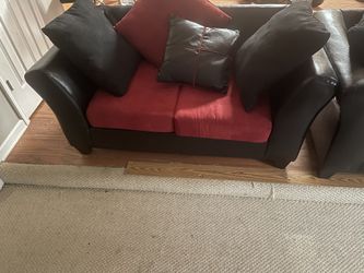 Couch And Loveseat (great Condition- Non Smoking House)