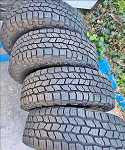 275 70 18 Cooper Tires Con 80% de Vida Las 4