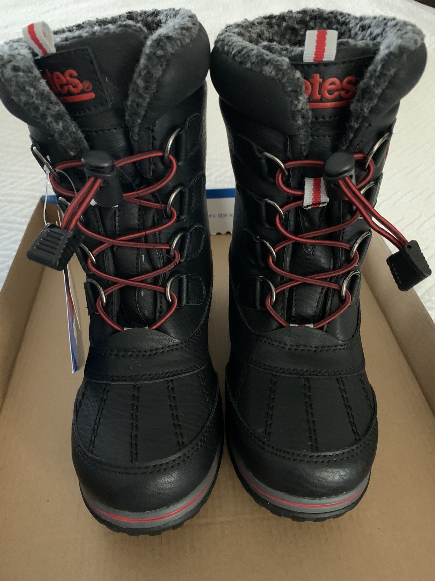 Boys Snow Boots size 1