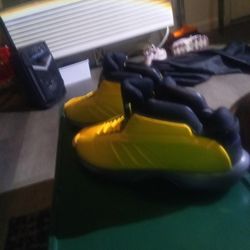 Kobe Adidas's