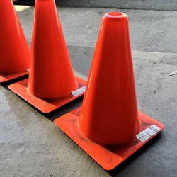 12” Safety Cones
