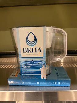 Brita Water Filtration Pitcher 6-Cup brand new