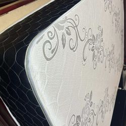 Deluxe Brand Queen Size Set 