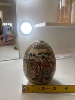 Tm gold Limoges, egg Japanese geisha vintage