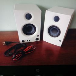 PreSonus Eris 3.5 BT Bluetooth Studio Monitors Speakers Pair White