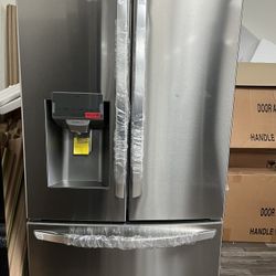 28cu.ft Capacity 3 Door Fridge With Craft Ice Maker 