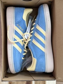 HANDBALL SPEZIAL Adidas new tags. Location