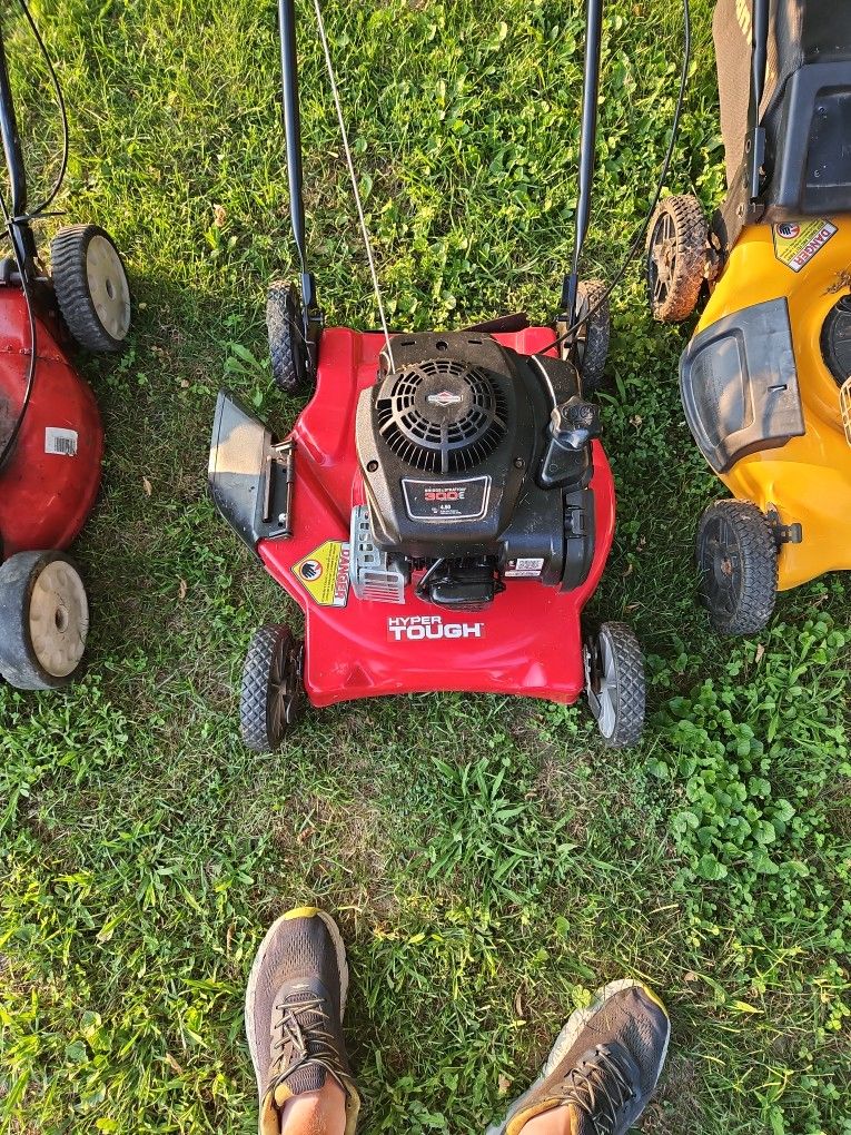 Hyper Tough Push Mower Like new