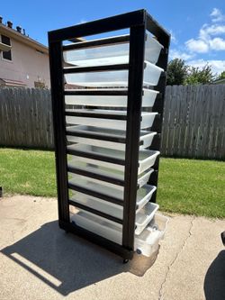 10 storage bins shelves with wheels