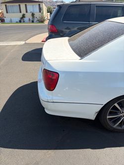 White Lexus GS 300 Sedan