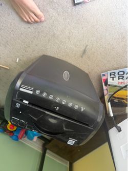 Paper shredder