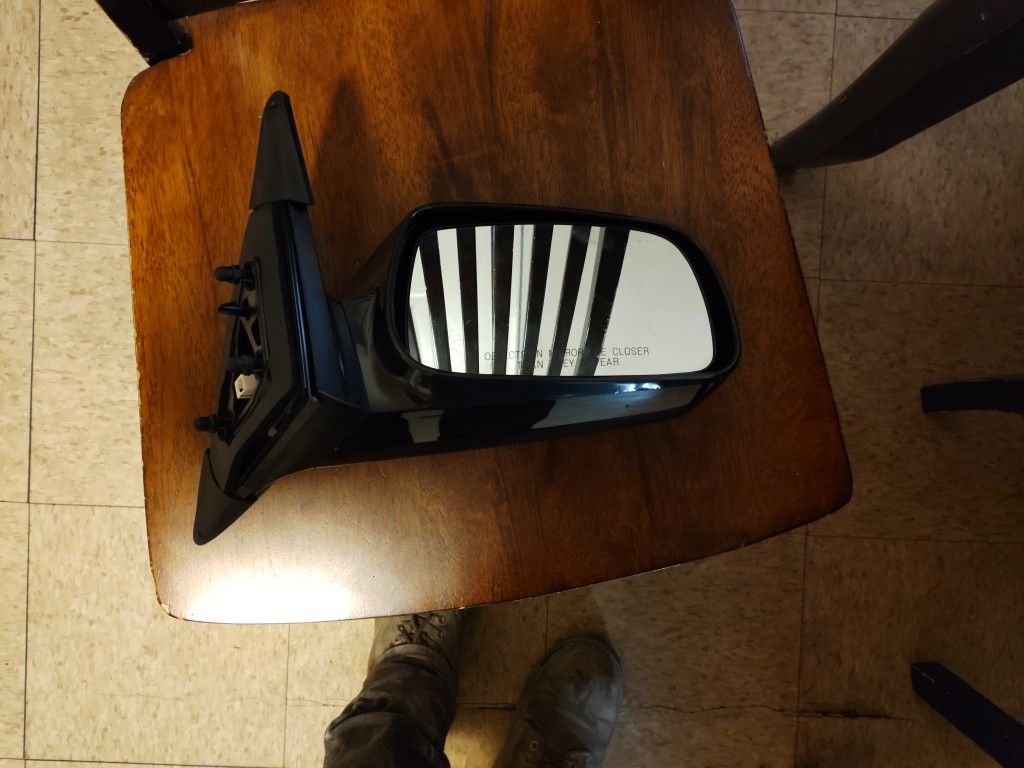 2009 Toyota Camry Le Right Passenger Side Mirror Part #p203 From Amazon