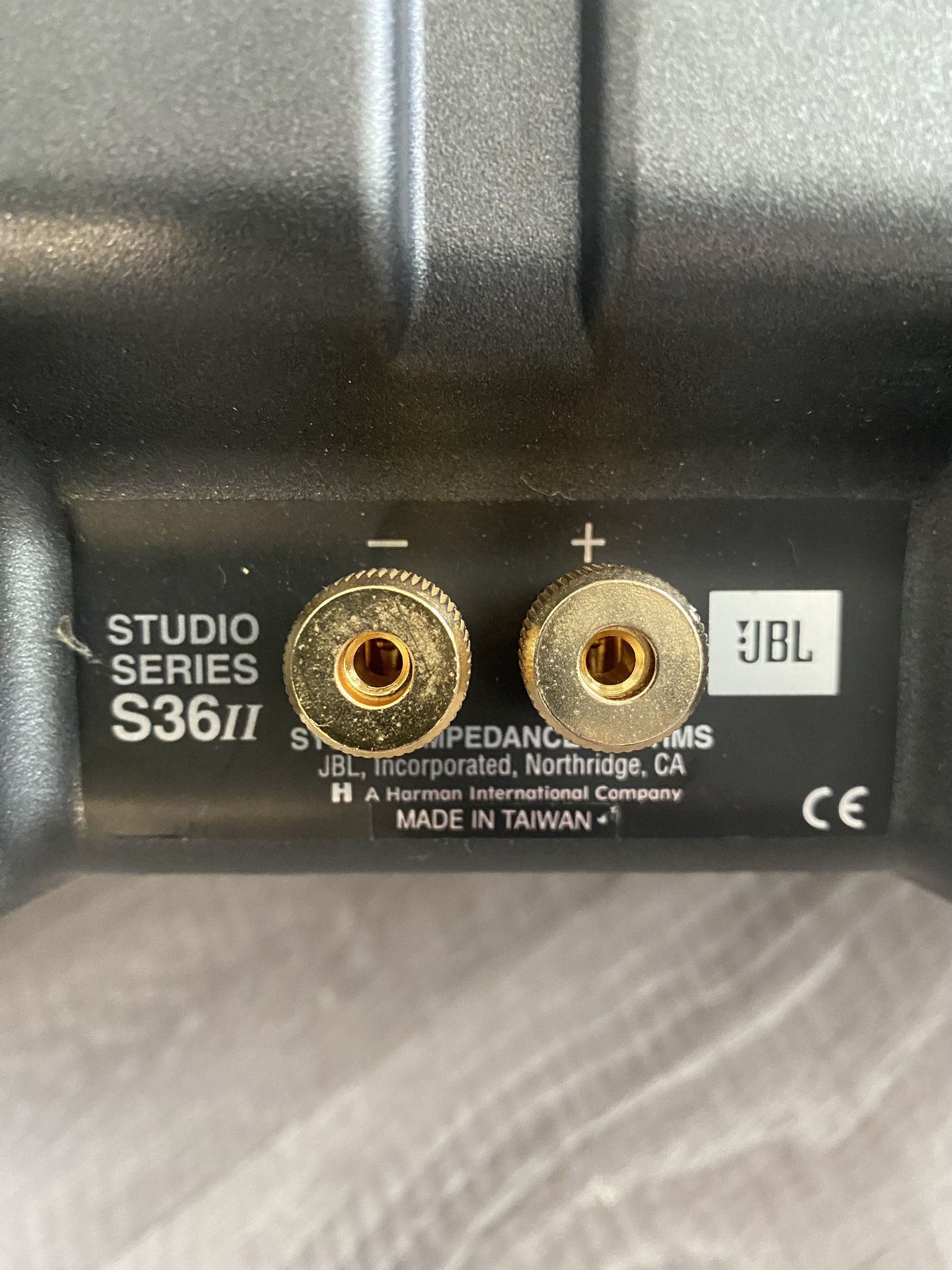 vidne skilsmisse nål JBL Studio Series S36 II Speakers for Sale in Puyallup, WA - OfferUp