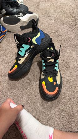 Boys Shoes James Hardens Size 5 1/2