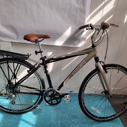 Mint Trek 7500 27 speed road bike