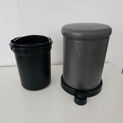 Small Pedal Trash Can Ikea Toftan with Inner Bucket