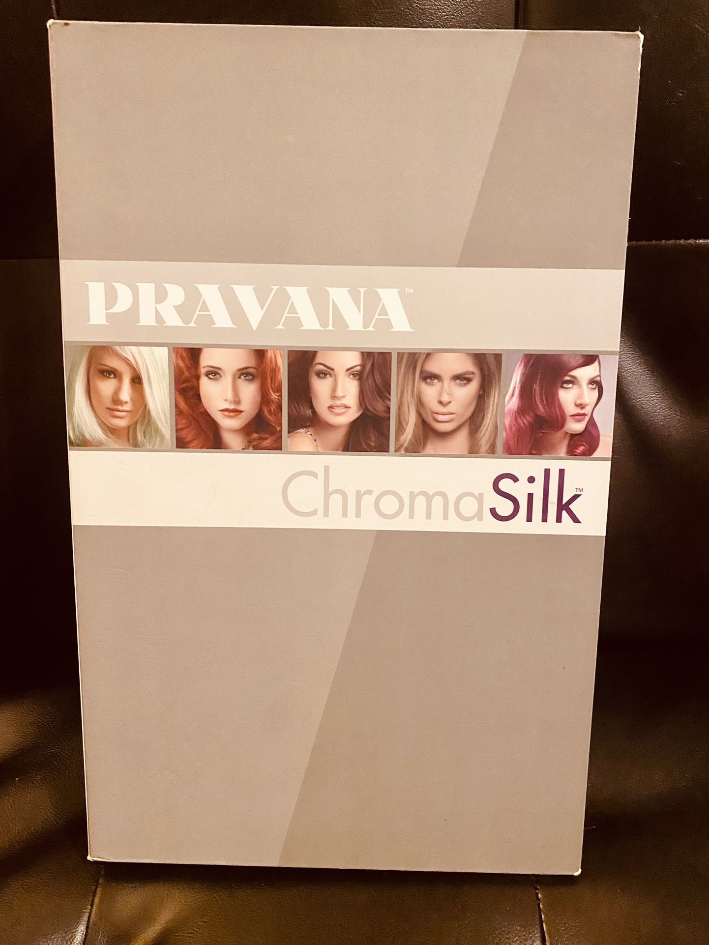 Pravana Chromasilk Color Swatchbook With Free Haircolor