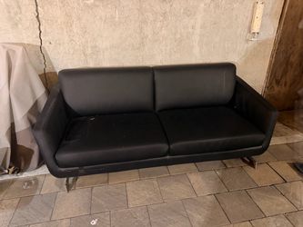 Black leather ZURI sofa