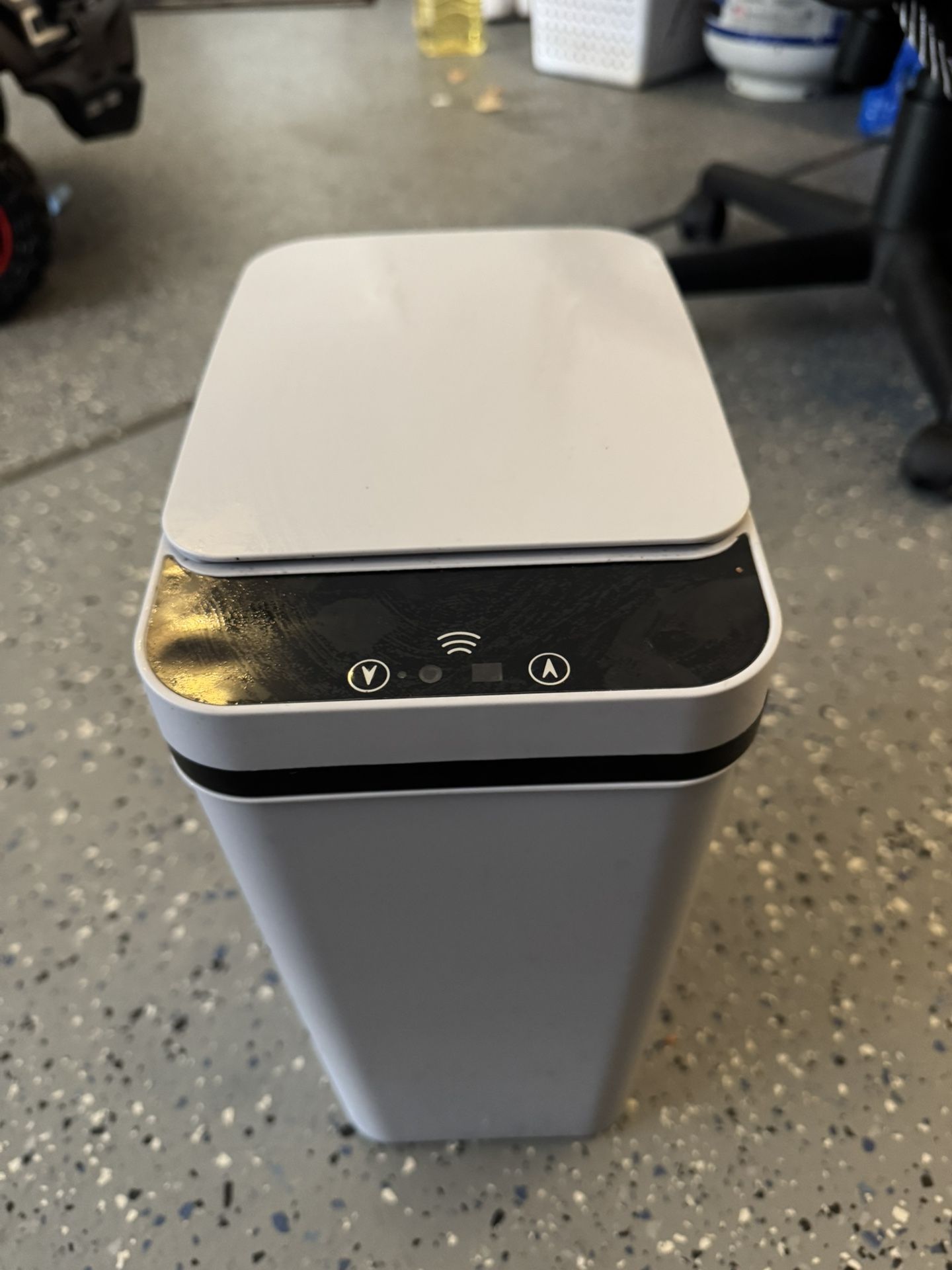 Automatic Trash Can