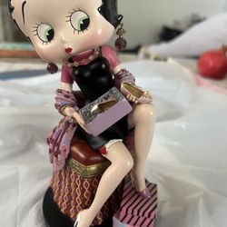 Betty Boop The Perfect Fit Figurine