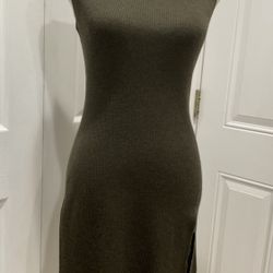 BCBGMaxAzria Women’s Dark Brown/Green Knit Midi Dress, Size S