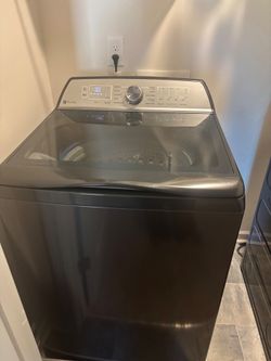GE Profile 5cu ft. Washer (top load) & 7.4cu ft Dryer set. Lightly used.