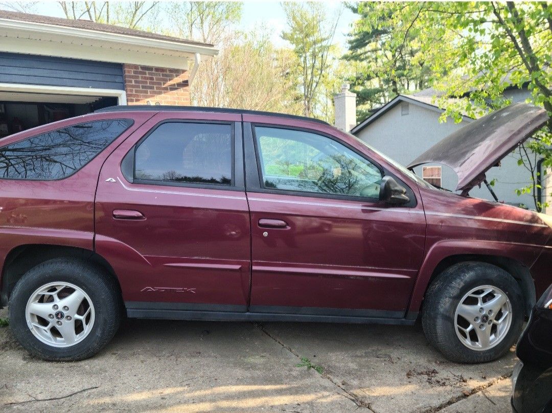 2003 Pontiac Aztek