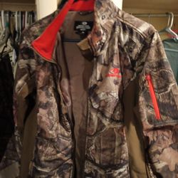 Women's Mossy Oak Infinity Break Up Jacket