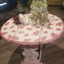 One of A Kind Table