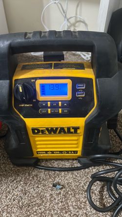 Dewalt 1400A battery jumper
