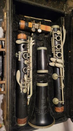Clarinet Paris France Wooden Old Nobel