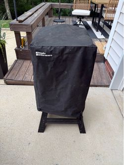 Masterbuilt Electric Smoker