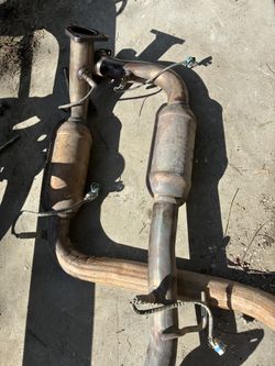 Cadillac Escalade Exhaust