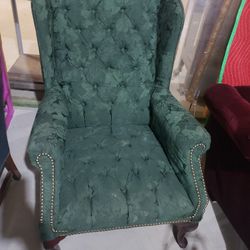 Tufted Chesterfield Antique Sofa Set