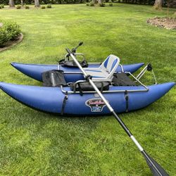 Bucks Bags Pontoon Boat