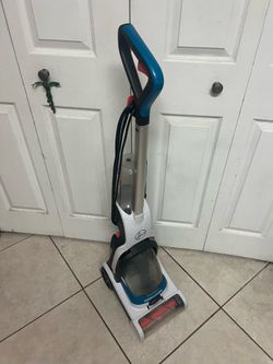 Hoover Power Dash Pet Compact Carpet Cleaner